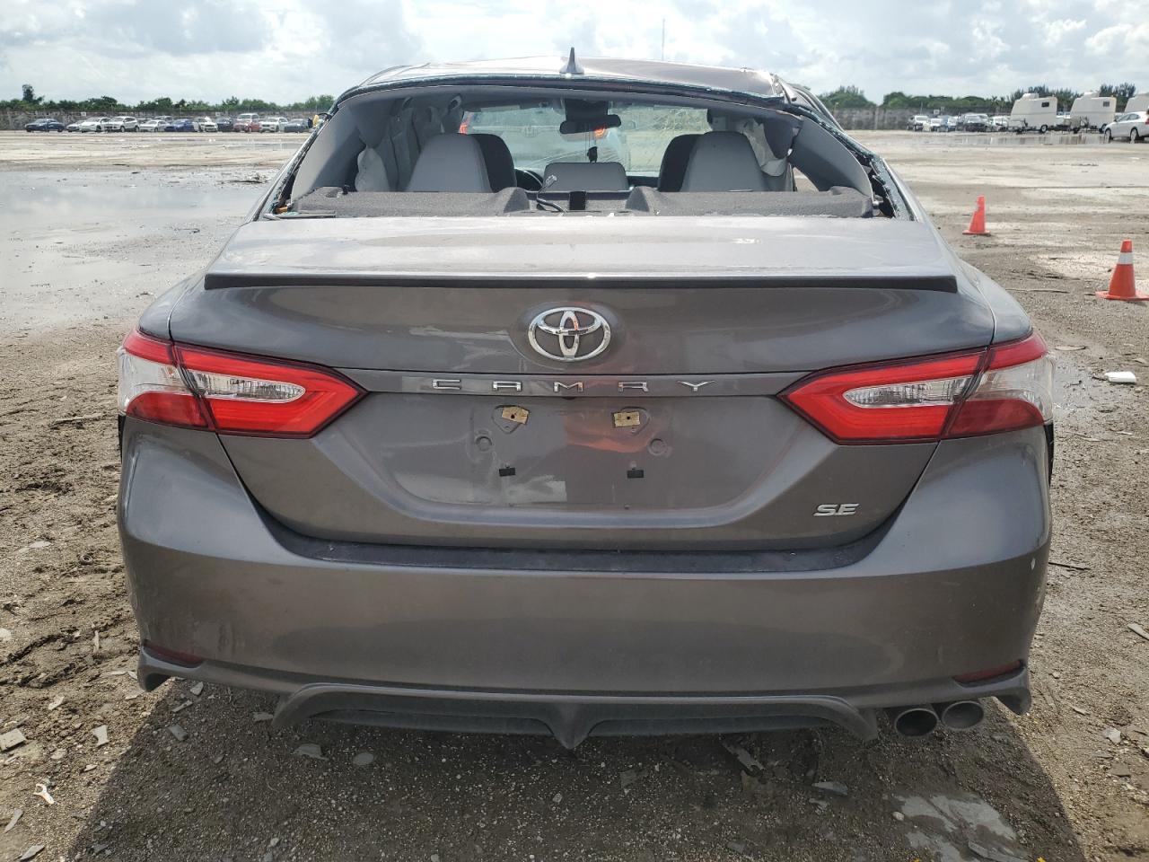 2020 Toyota Camry - Image 6