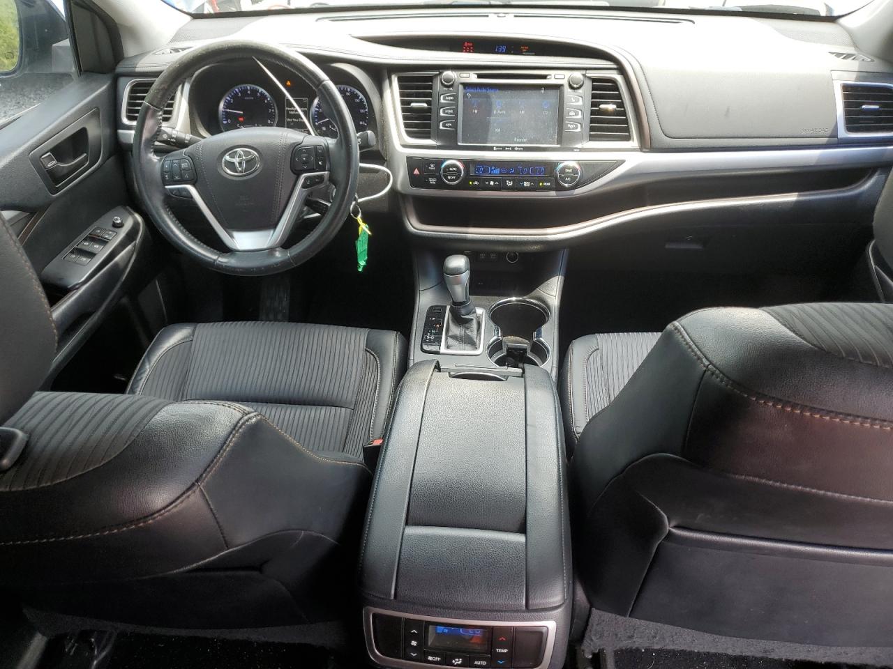 2017 Toyota Highlander Le VIN: 5TDZZRFH4HS203125 Lot: 66210094