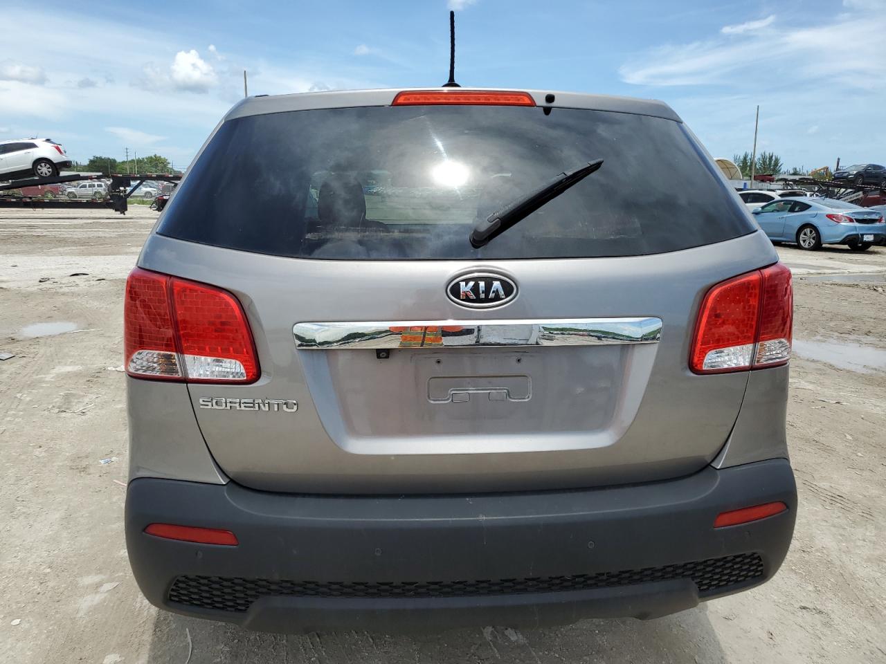 2013 Kia Sorento Lx VIN: 5XYKT3A13DG410610 Lot: 65751374