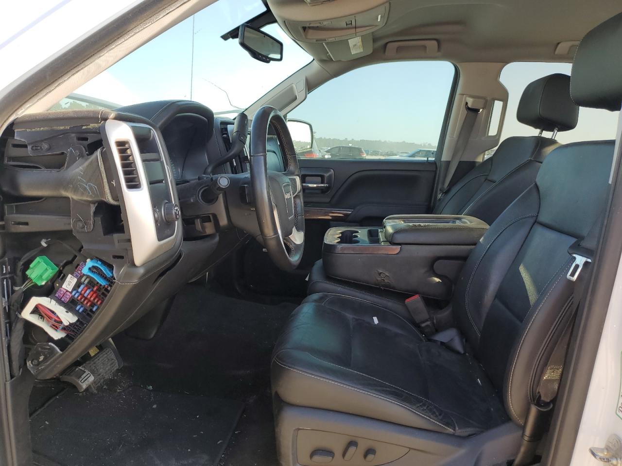2018 GMC Sierra - Image 7