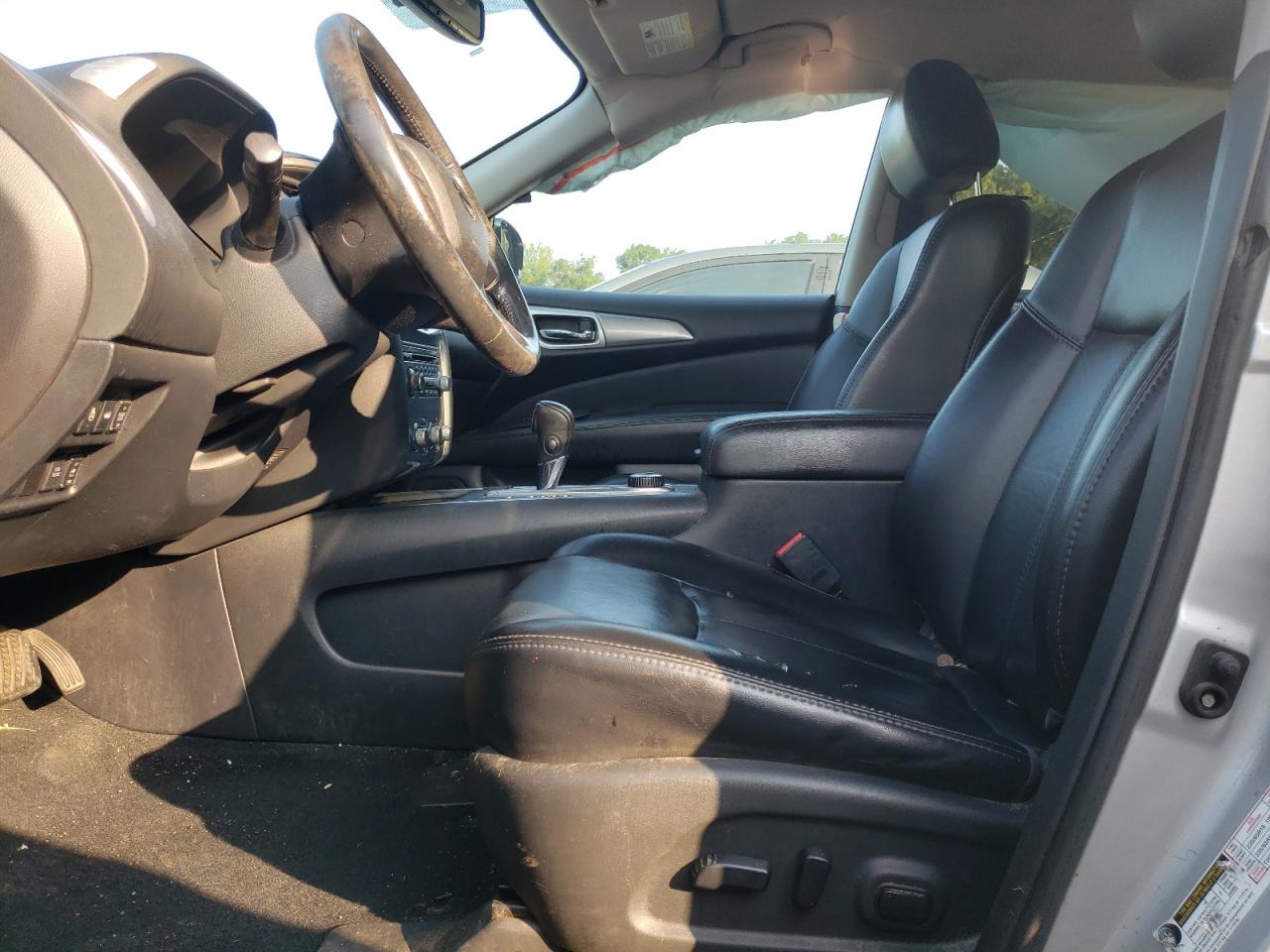 2017 Nissan Pathfinder - Image 7