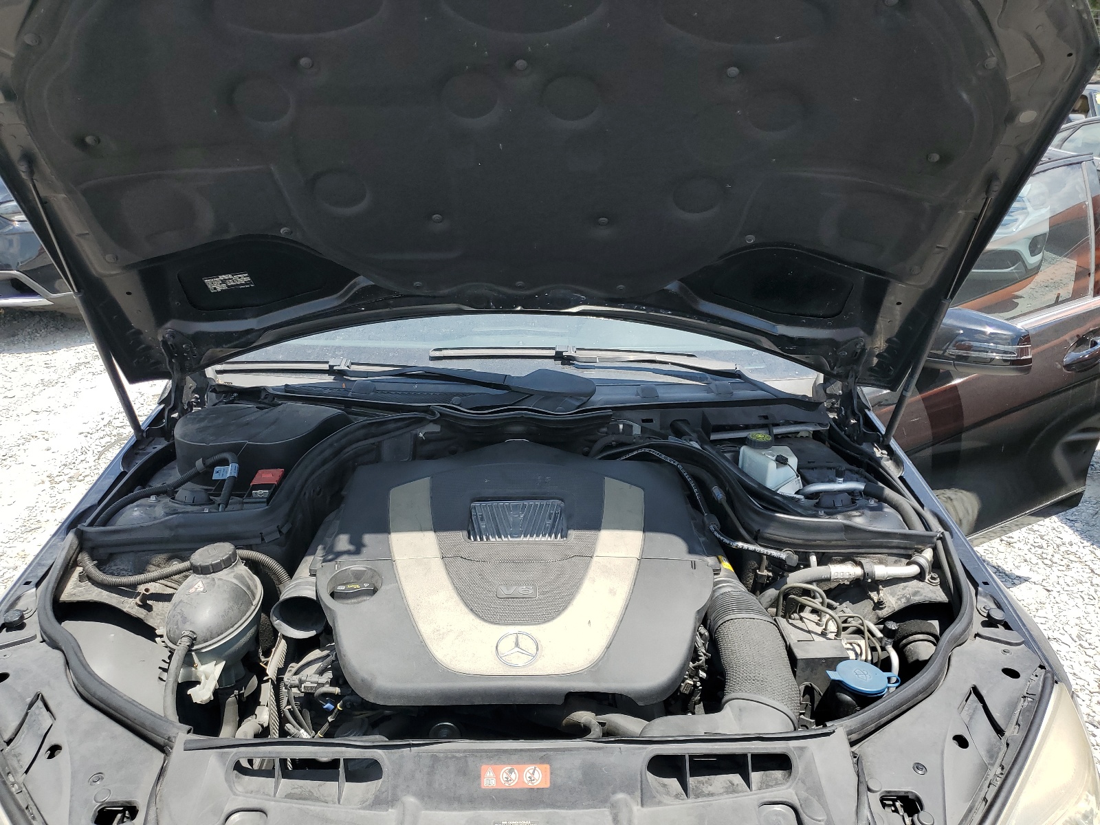 WDDGF5EB7AR092490 2010 Mercedes-Benz C 300