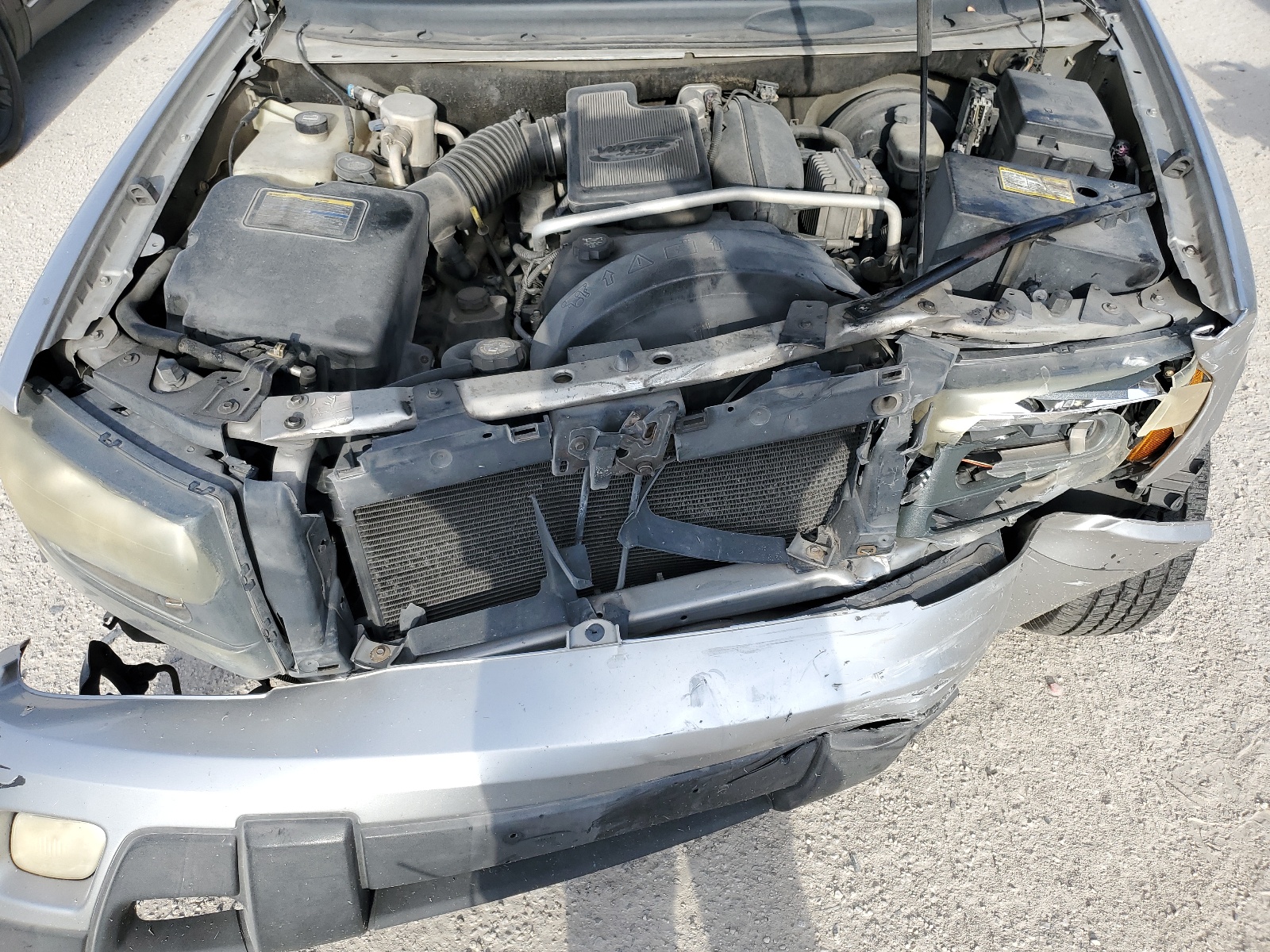 1GNDS13S452223370 2005 Chevrolet Trailblazer Ls