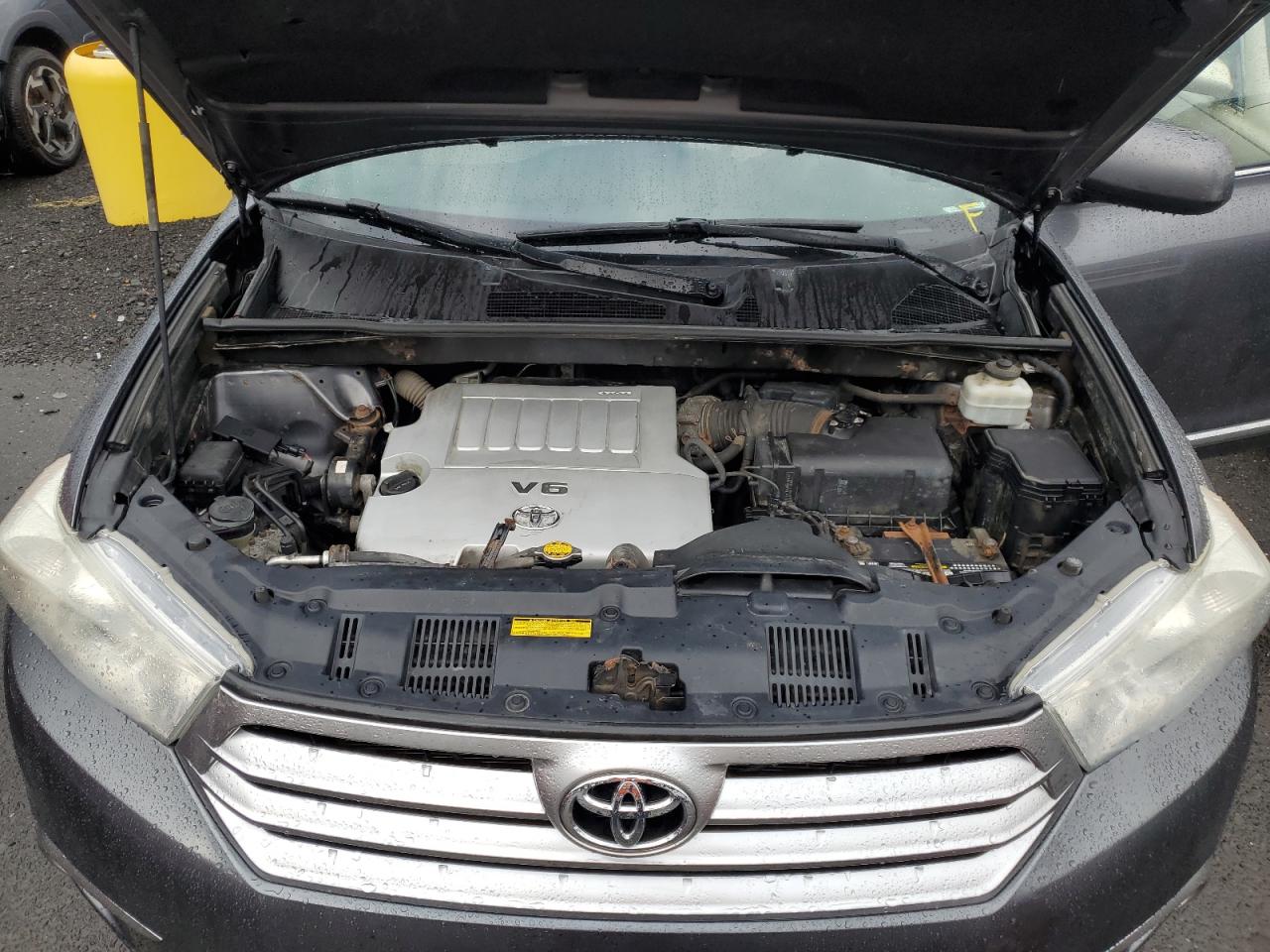 2011 Toyota Highlander Base VIN: 5TDBK3EH2BS088293 Lot: 66071634