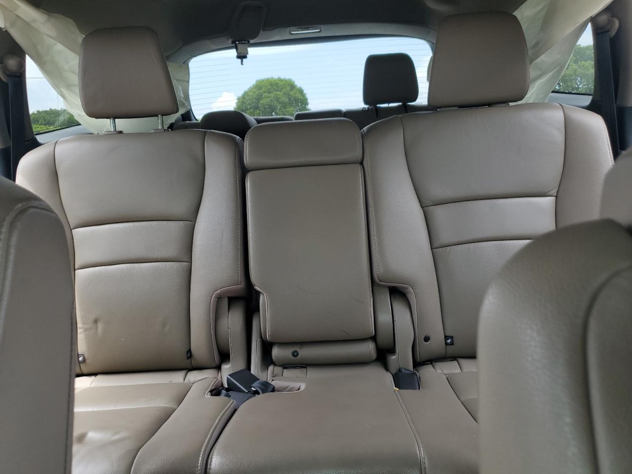 2016 Honda Pilot Exl VIN: 5FNYF5H5XGB016250 Lot: 68007544