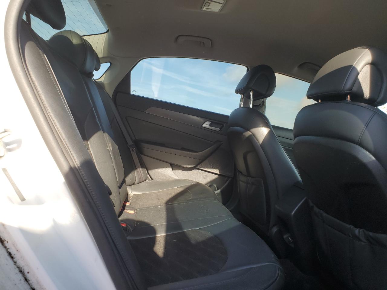 2015 Hyundai Sonata Sport VIN: 5NPE34AF1FH096711 Lot: 68358174