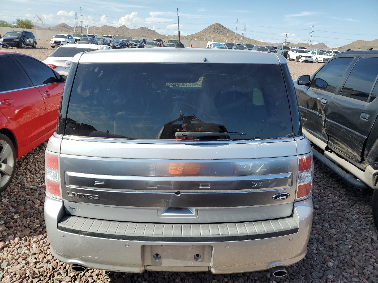 2FMGK5D83JBA22267 2018 Ford Flex Limited