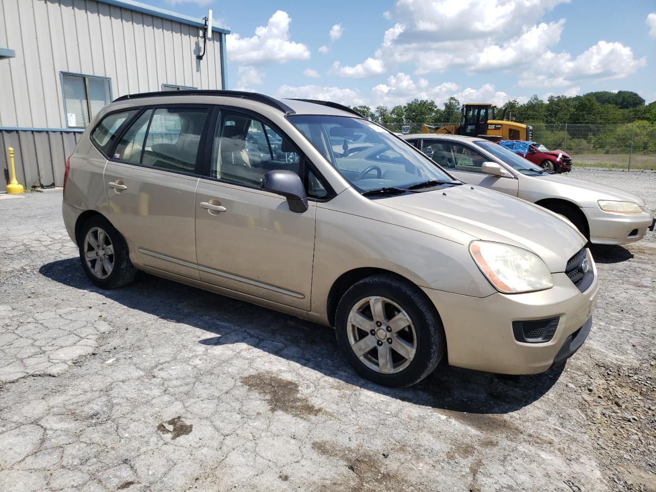 2008 Kia Rondo Base VIN: KNAFG525787152787 Lot: 67441804