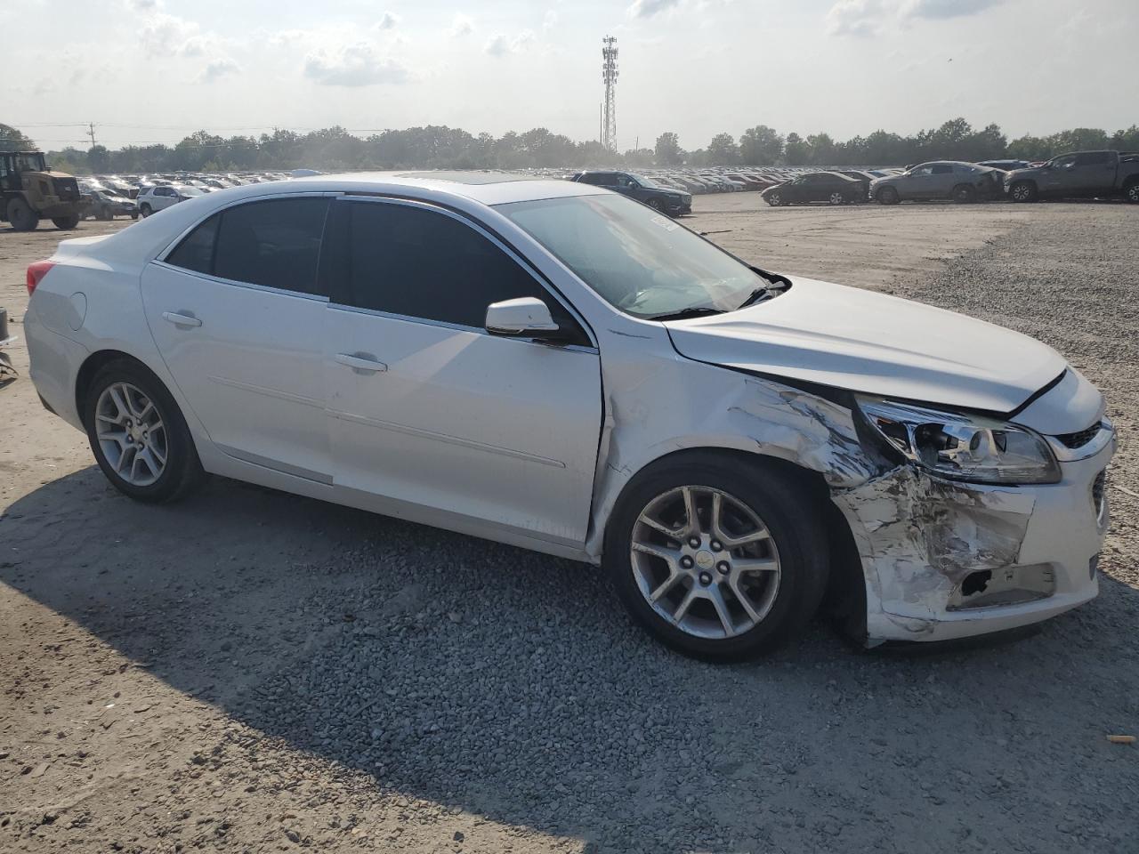 2015 Chevrolet Malibu - Image 4