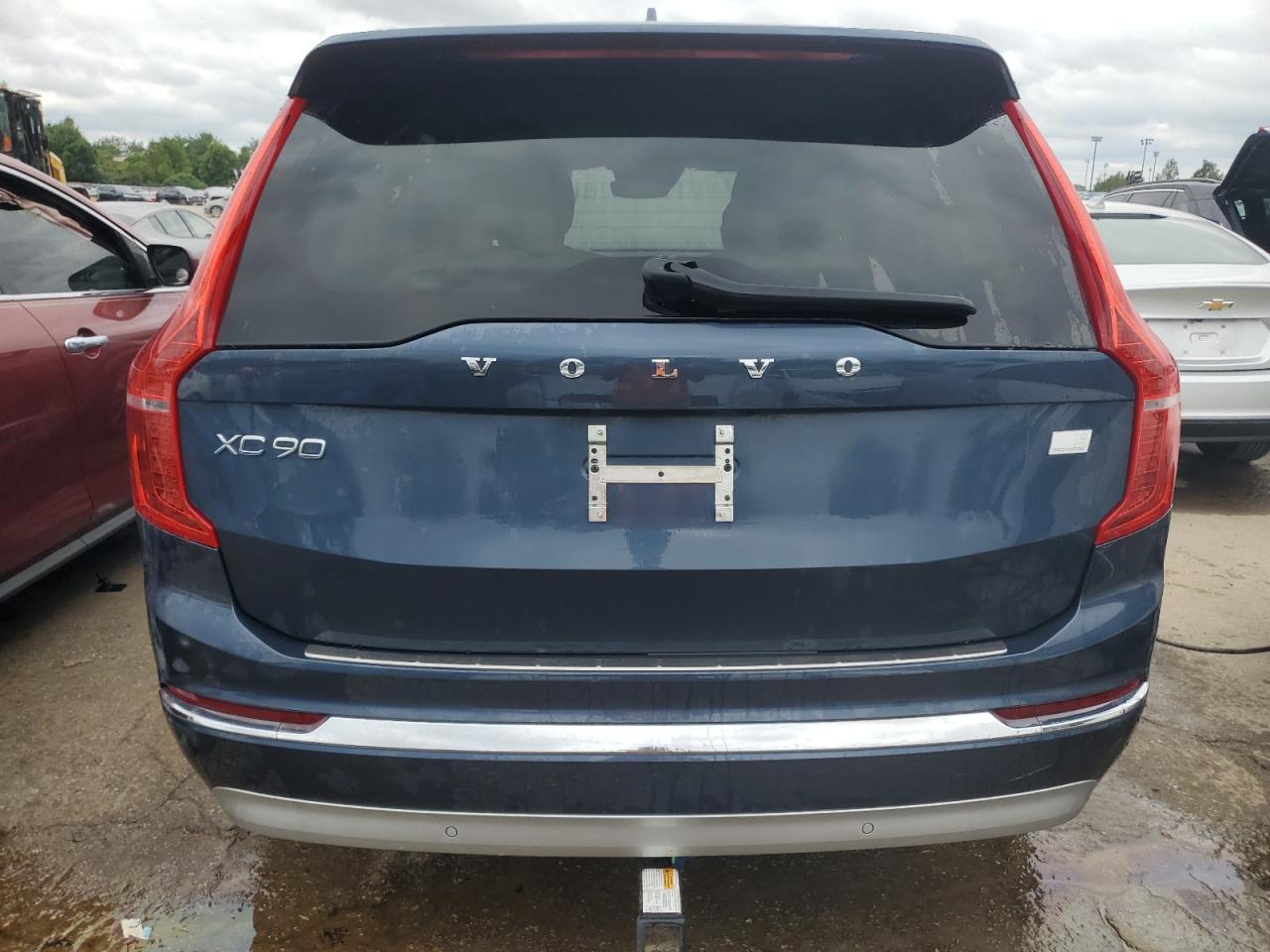 2022 Volvo Xc90 T8 Recharge Inscription Express VIN: YV4H600Z1N1859354 Lot: 64700424