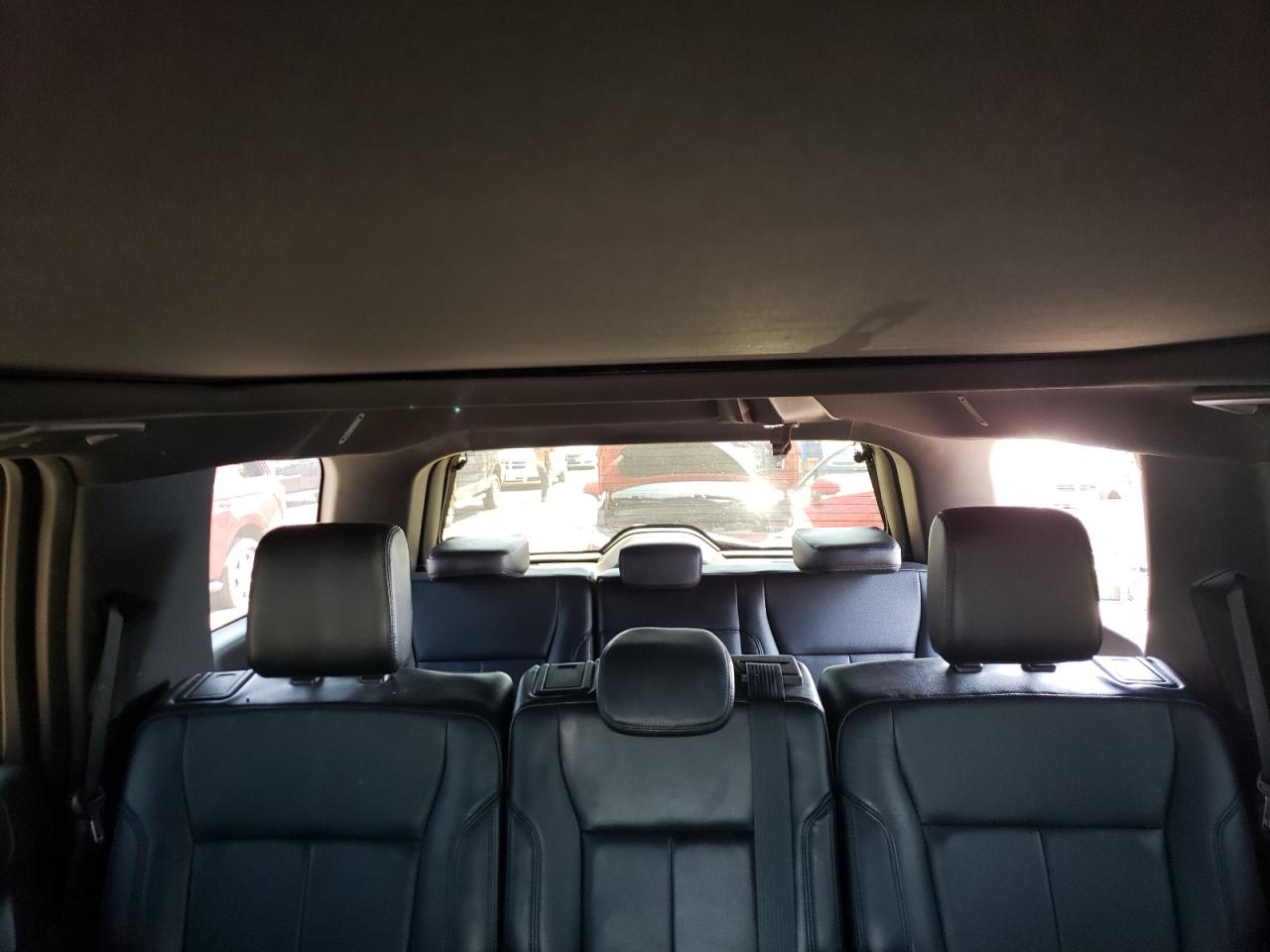 2018 Ford Expedition Xlt VIN: 1FMJU1JT0JEA00393 Lot: 63140954