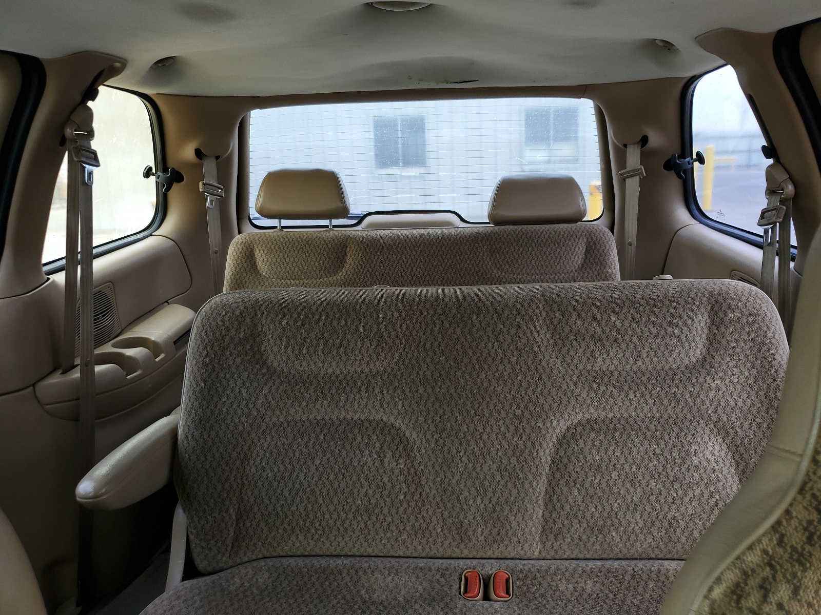 2B4GP25R4WR774048 1998 Dodge Caravan