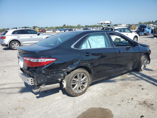  TOYOTA CAMRY 2017 Czarny