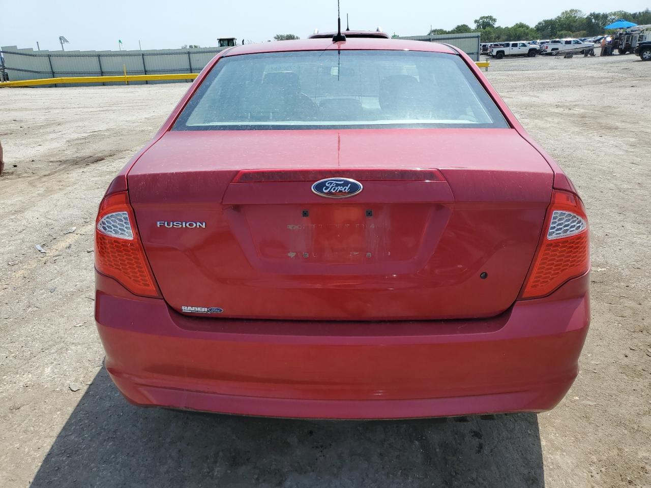 2012 Ford Fusion S VIN: 3FAHP0GA7CR365010 Lot: 64752664