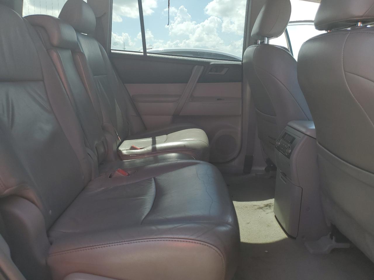 2010 Toyota Highlander Se VIN: 5TDJK3EH3AS009191 Lot: 67444434