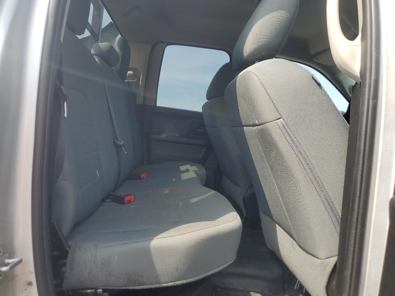 2017 Ram 1500 St VIN: 1C6RR7FGXHS830650 Lot: 64085084