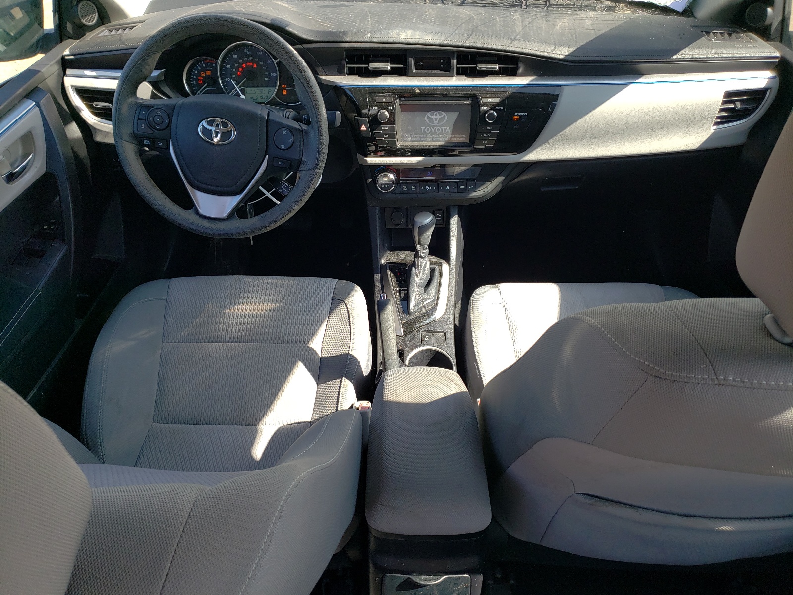 2015 Toyota Corolla L vin: 2T1BURHE3FC421971