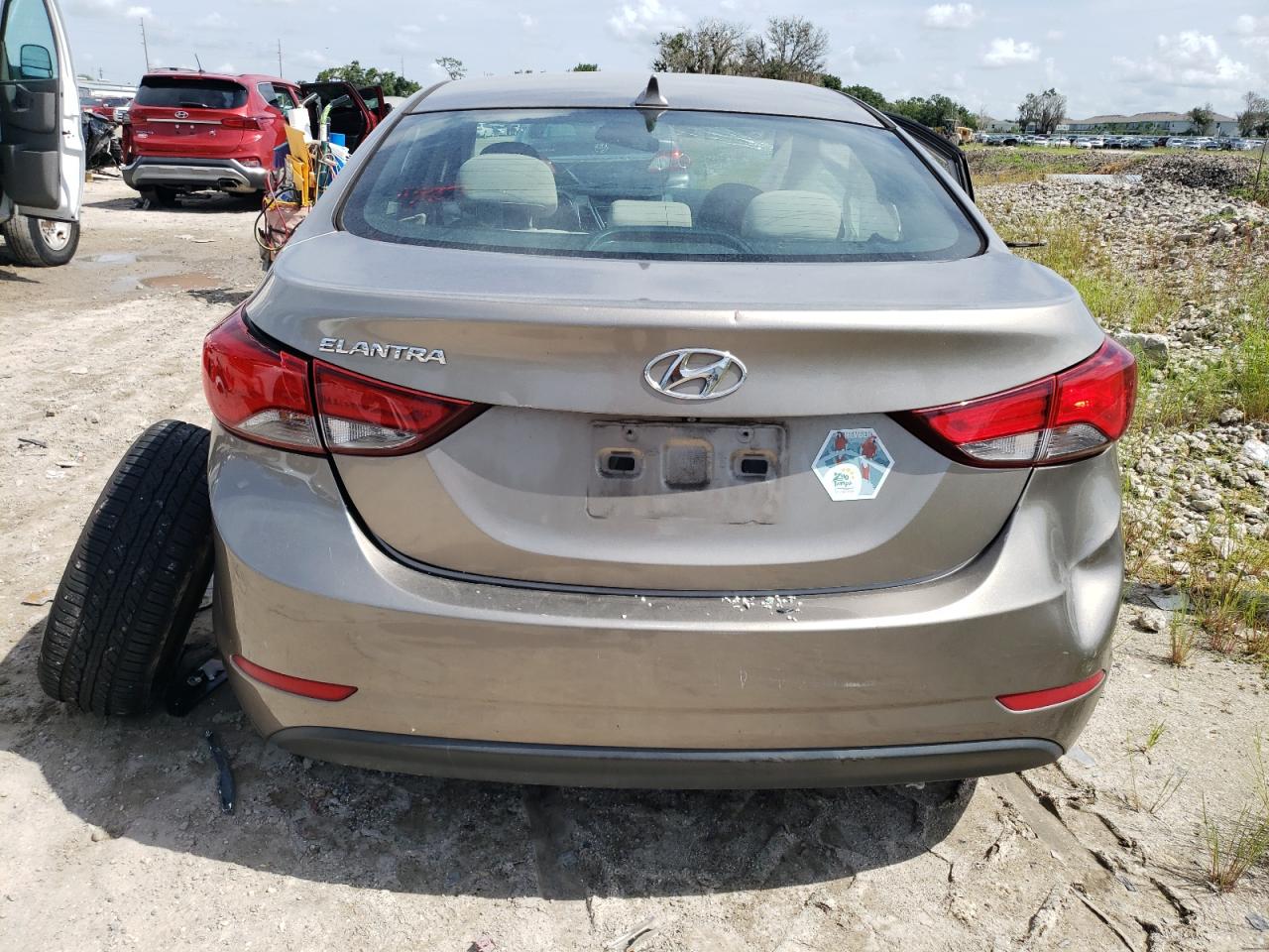 2014 Hyundai Elantra Se VIN: 5NPDH4AE4EH469520 Lot: 65269594