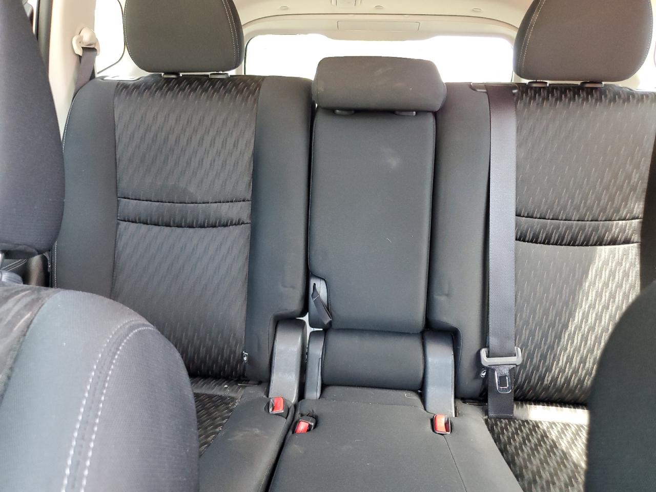 2020 Nissan Rogue S VIN: KNMAT2MT6LP502504 Lot: 65679574