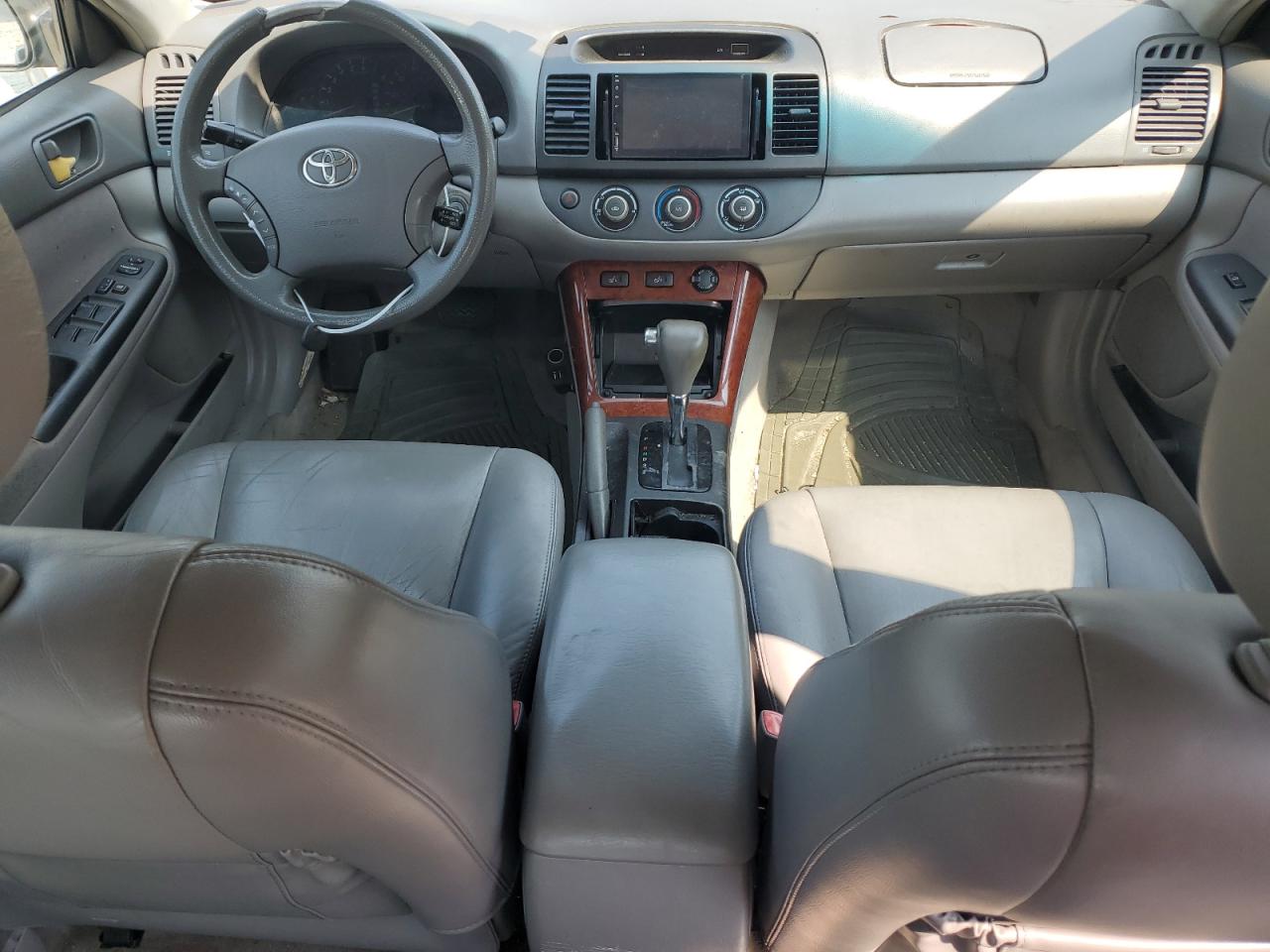 2005 Toyota Camry Le VIN: 4T1BE30KX5U956644 Lot: 68928384