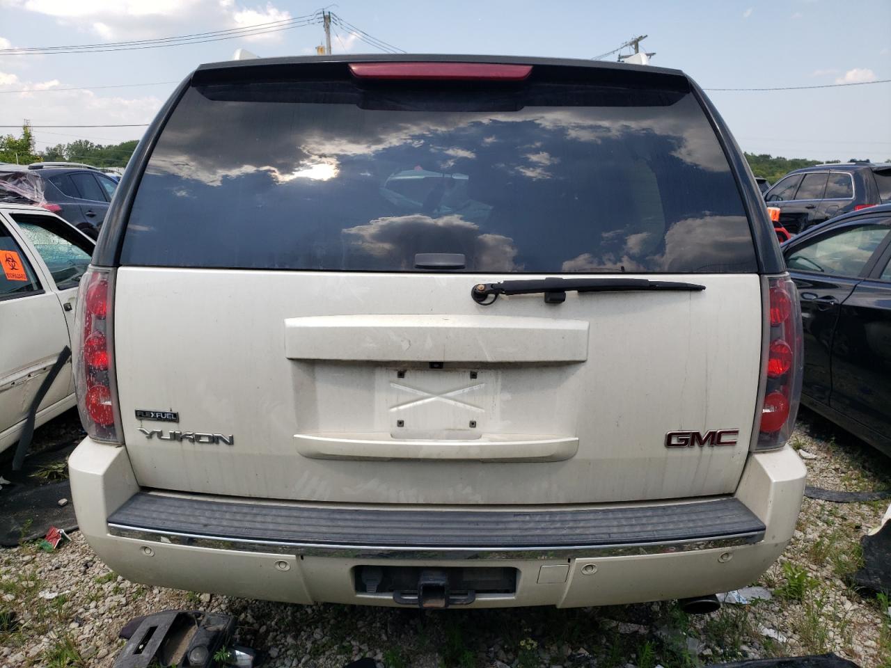 1GKFK03249R169078 2009 GMC Yukon Denali