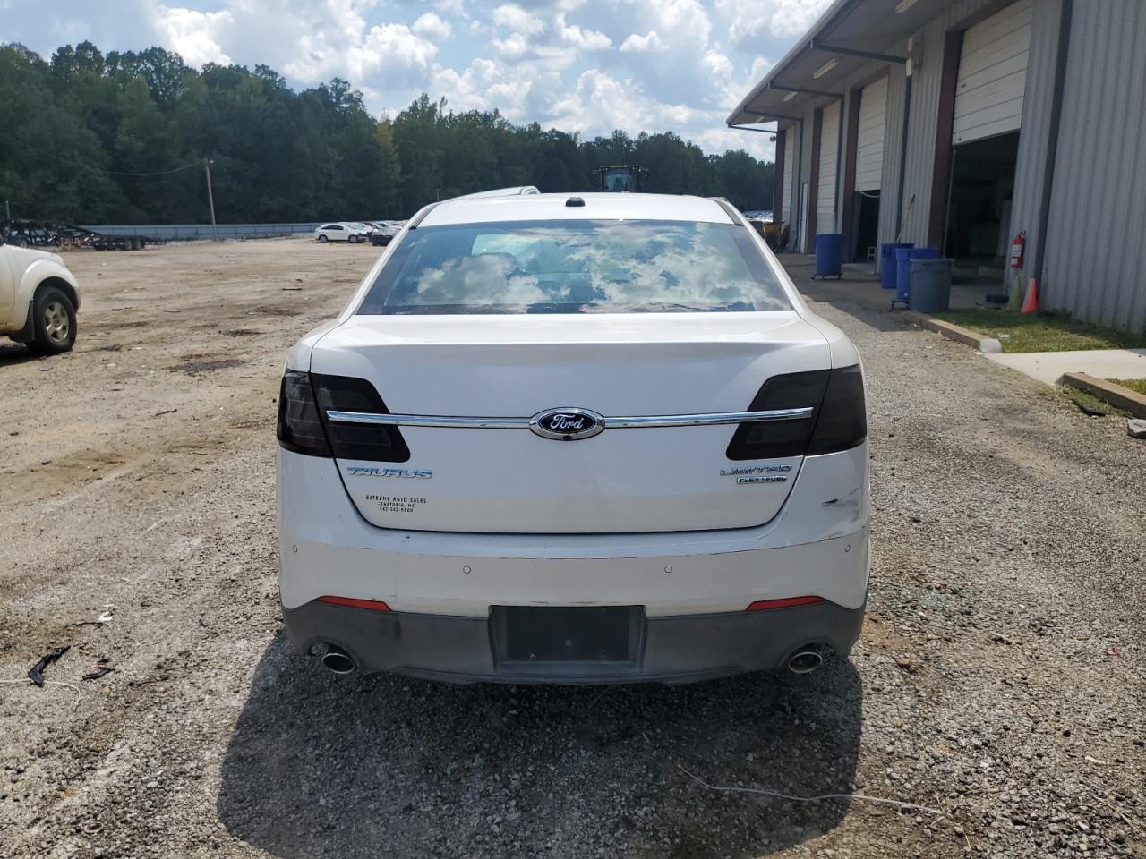 2013 Ford Taurus Limited VIN: 1FAHP2F81DG221763 Lot: 68416414