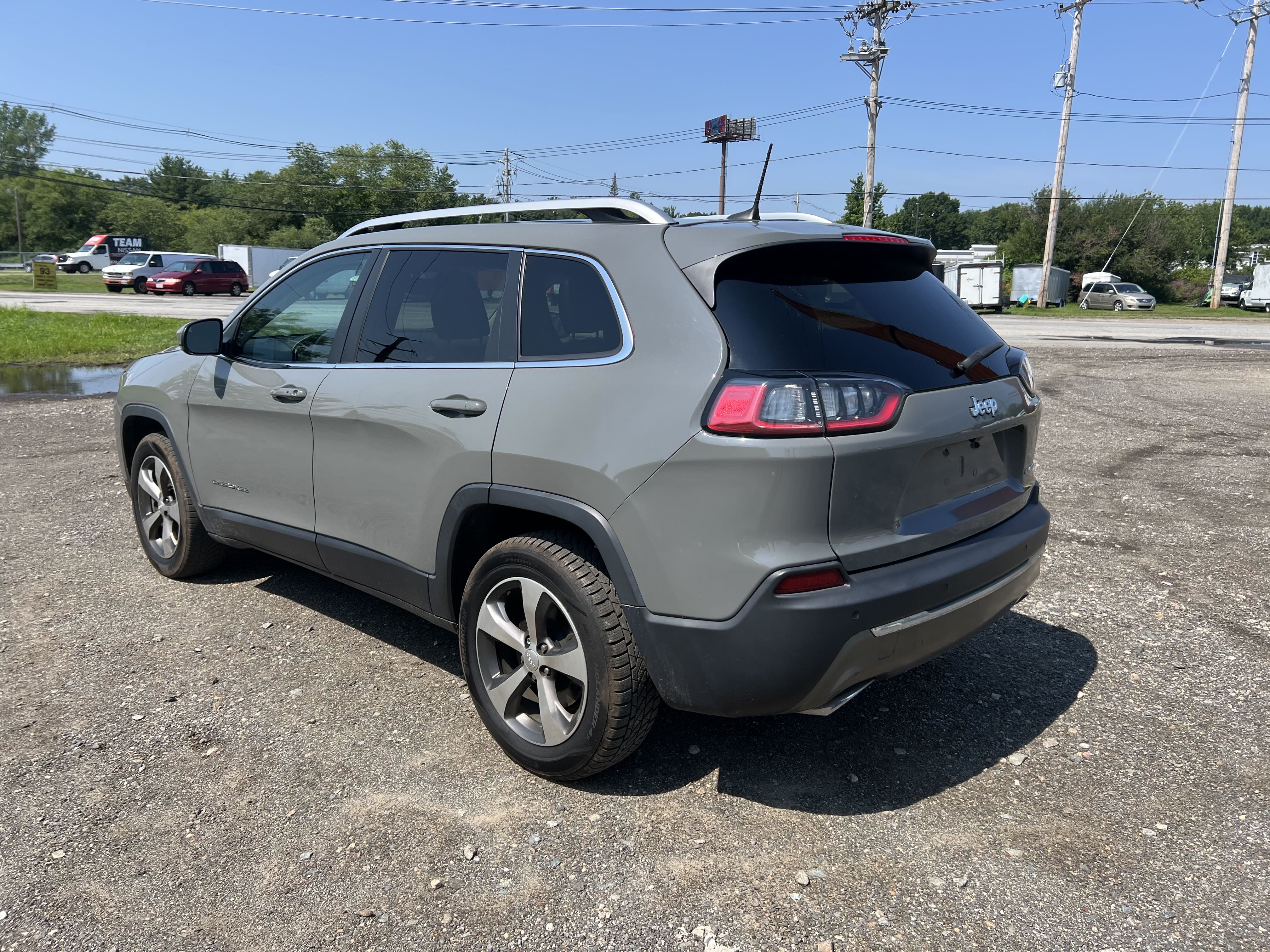 2020 Jeep Cherokee Limited vin: 1C4PJMDXXLD562415