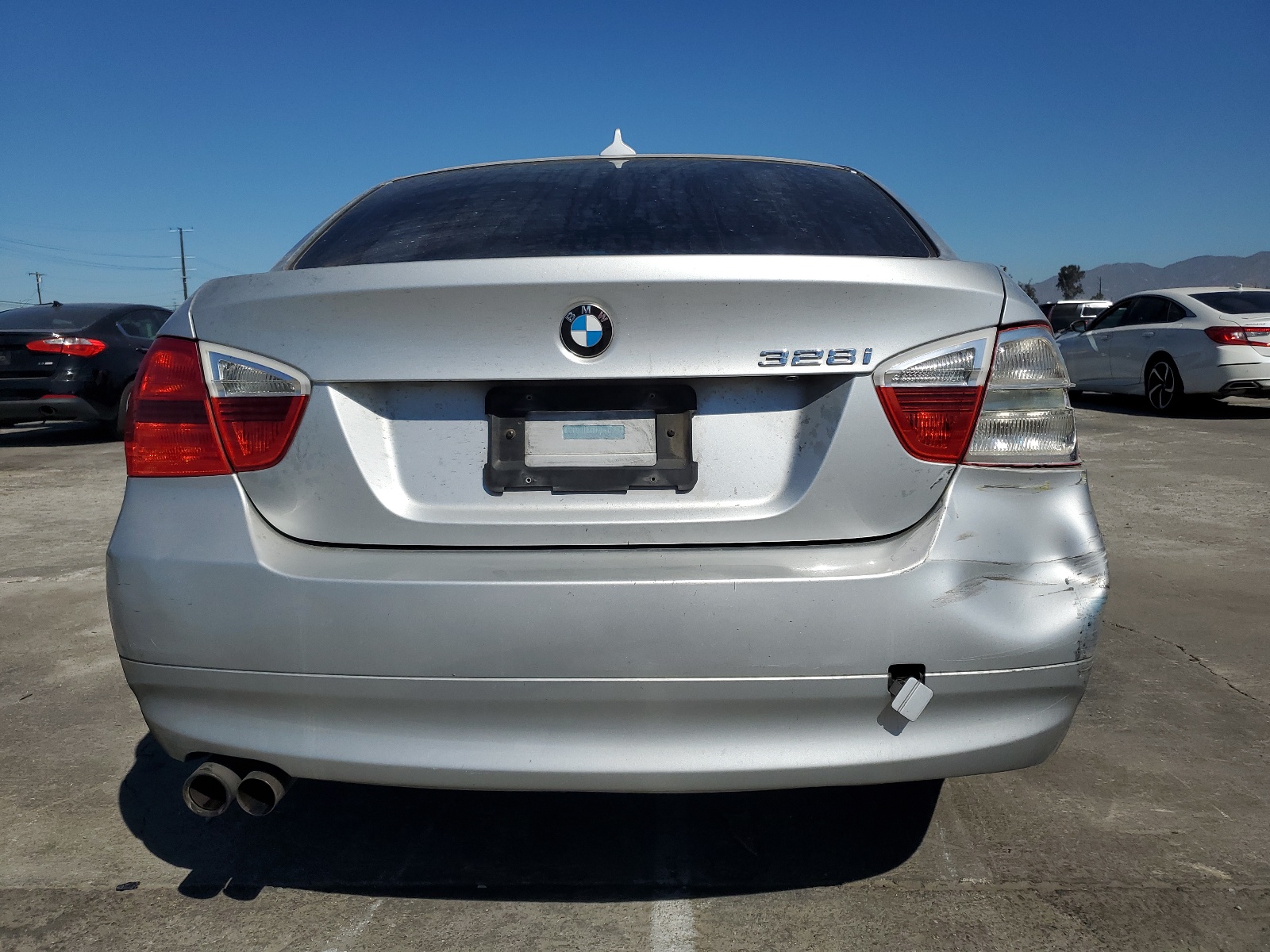 WBAVC53518FZ83939 2008 BMW 328 I Sulev