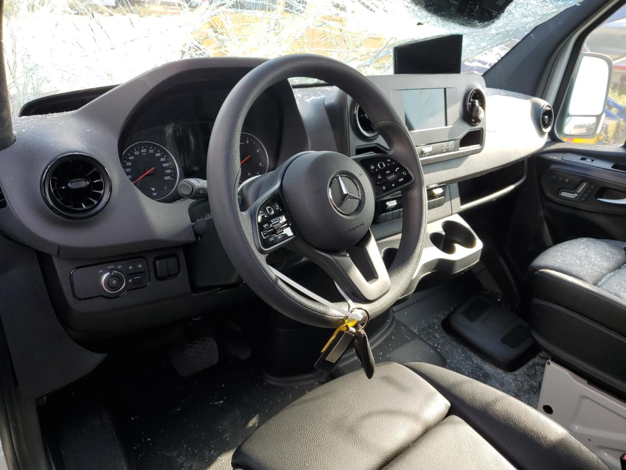 2024 Mercedes-Benz Sprinter - Image 8