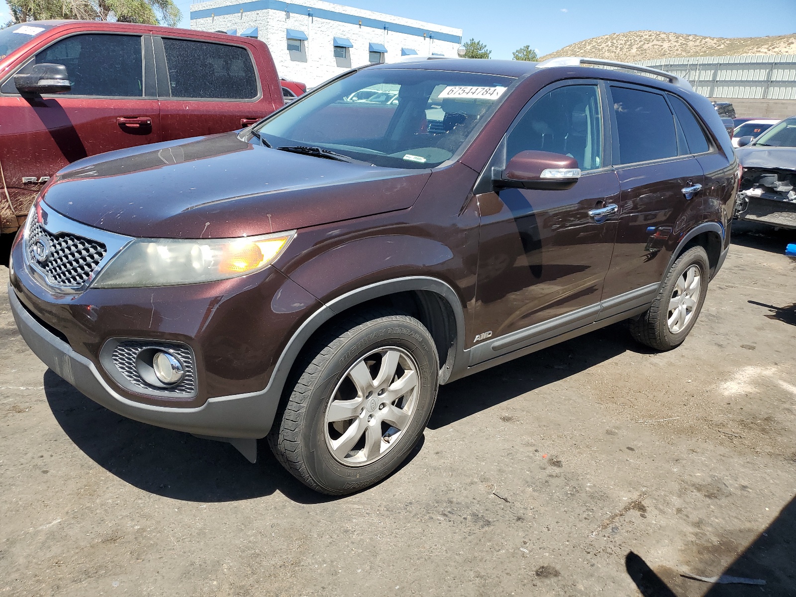 5XYKTCA11BG037077 2011 Kia Sorento Base