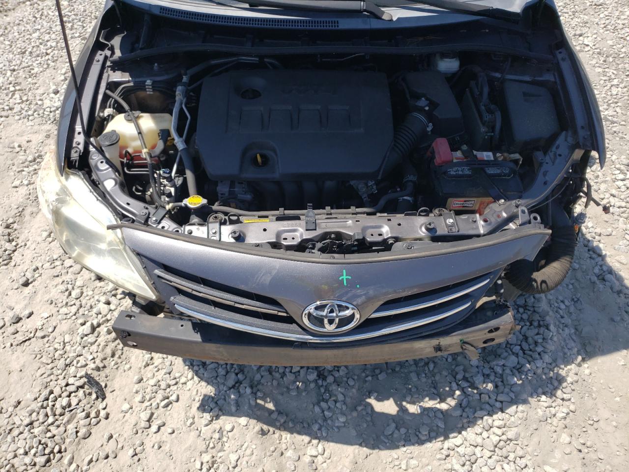 5YFBU4EE8DP188268 2013 Toyota Corolla Base