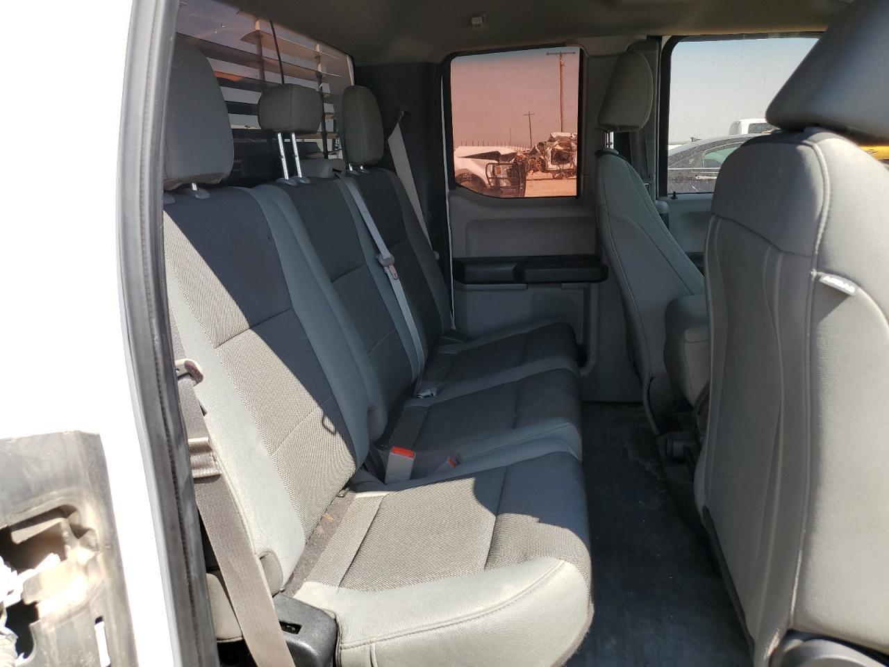 2020 Ford F-150 - Image 11