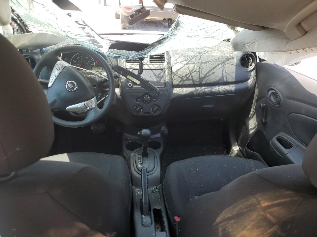 3N1CN7AP0JL883141 2018 Nissan Versa S