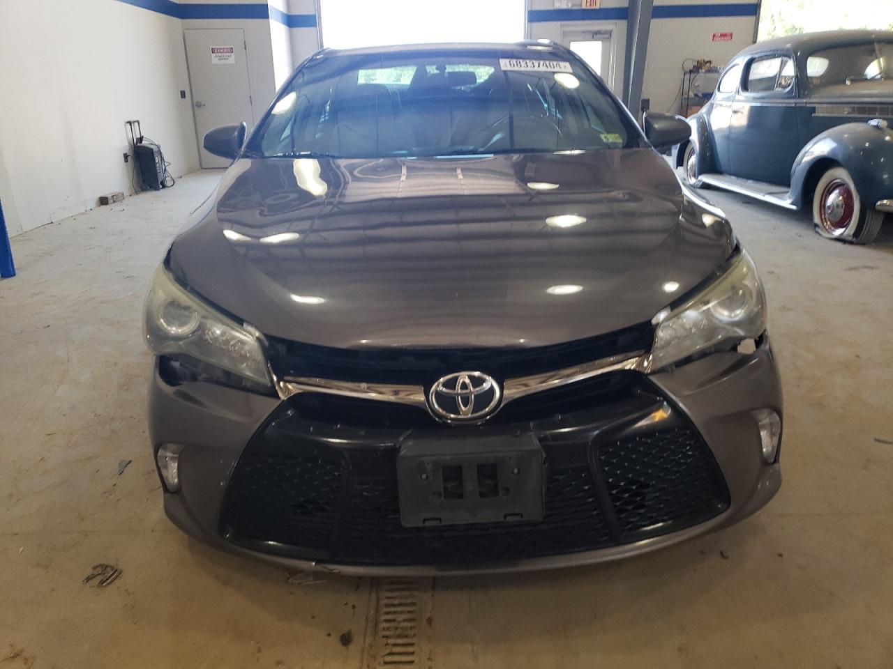 2016 Toyota Camry Le VIN: 4T1BF1FK3GU127328 Lot: 68337404