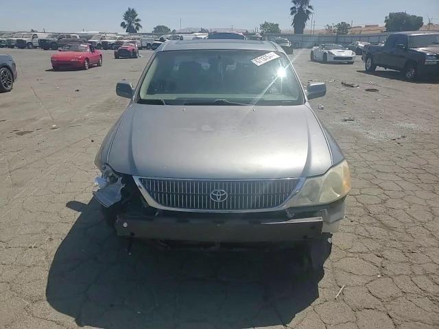 2002 Toyota Avalon Xl VIN: 4T1BF28BX2U239992 Lot: 67137544