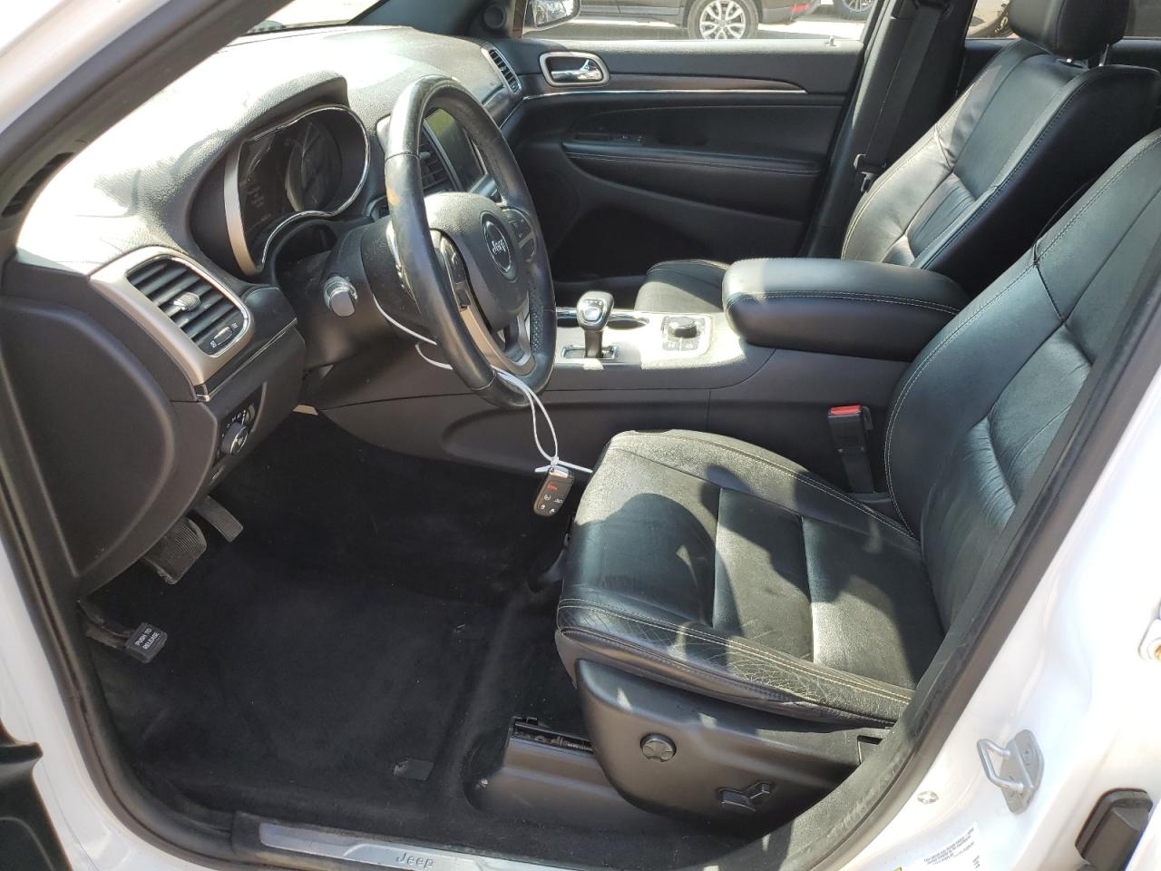 2014 Jeep Grand Cherokee - Image 7