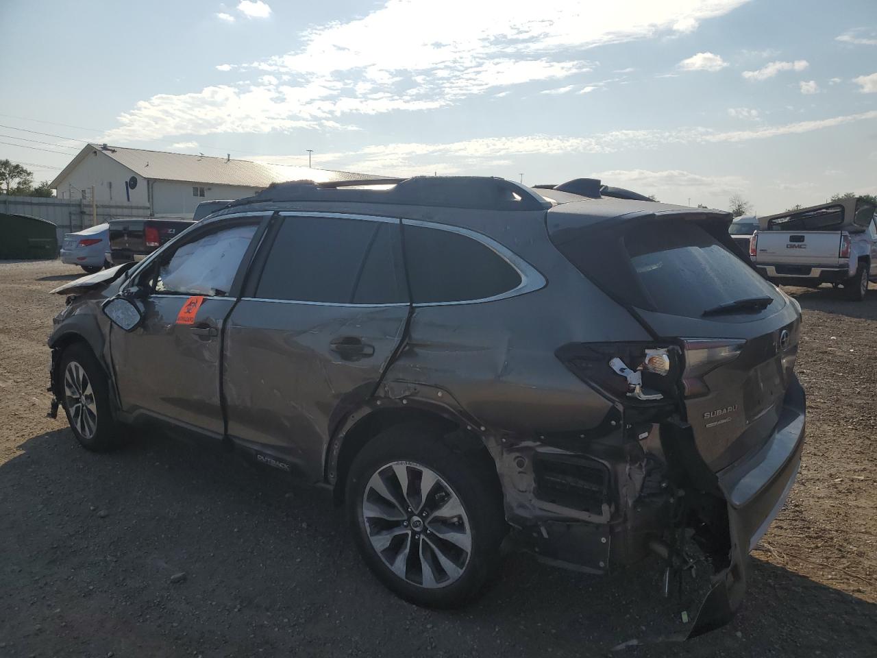 2024 Subaru Outback - Image 2