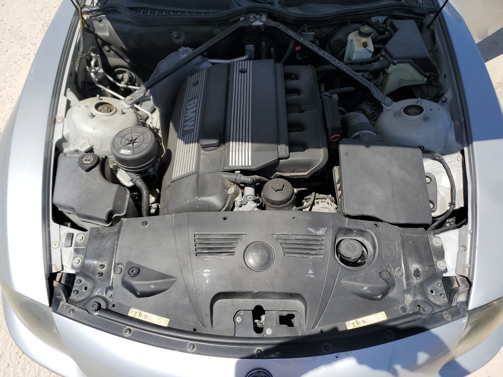 4USBT334X3LR62562 2003 BMW Z4 2.5