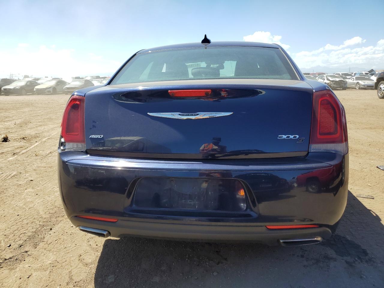 2C3CCAGG4GH165878 2016 Chrysler 300 S