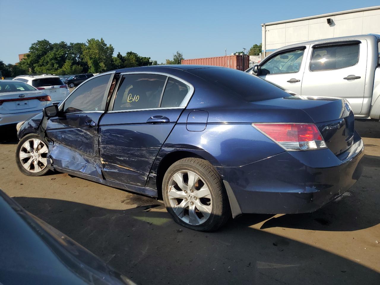 2010 Honda Accord - Image 2
