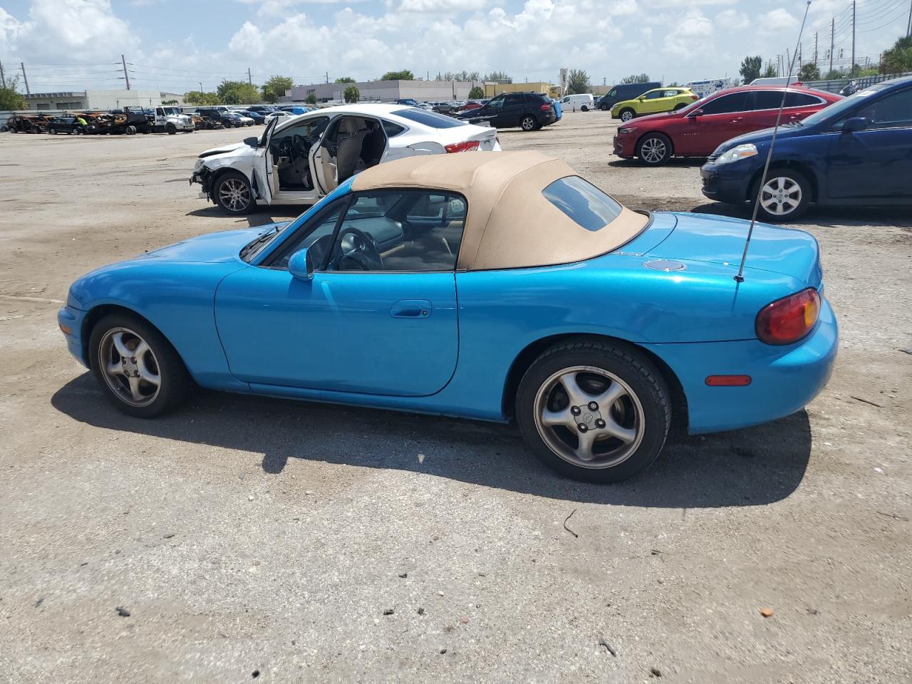 1999 Mazda Mx-5 Miata VIN: JM1NB3531X0135731 Lot: 66988554