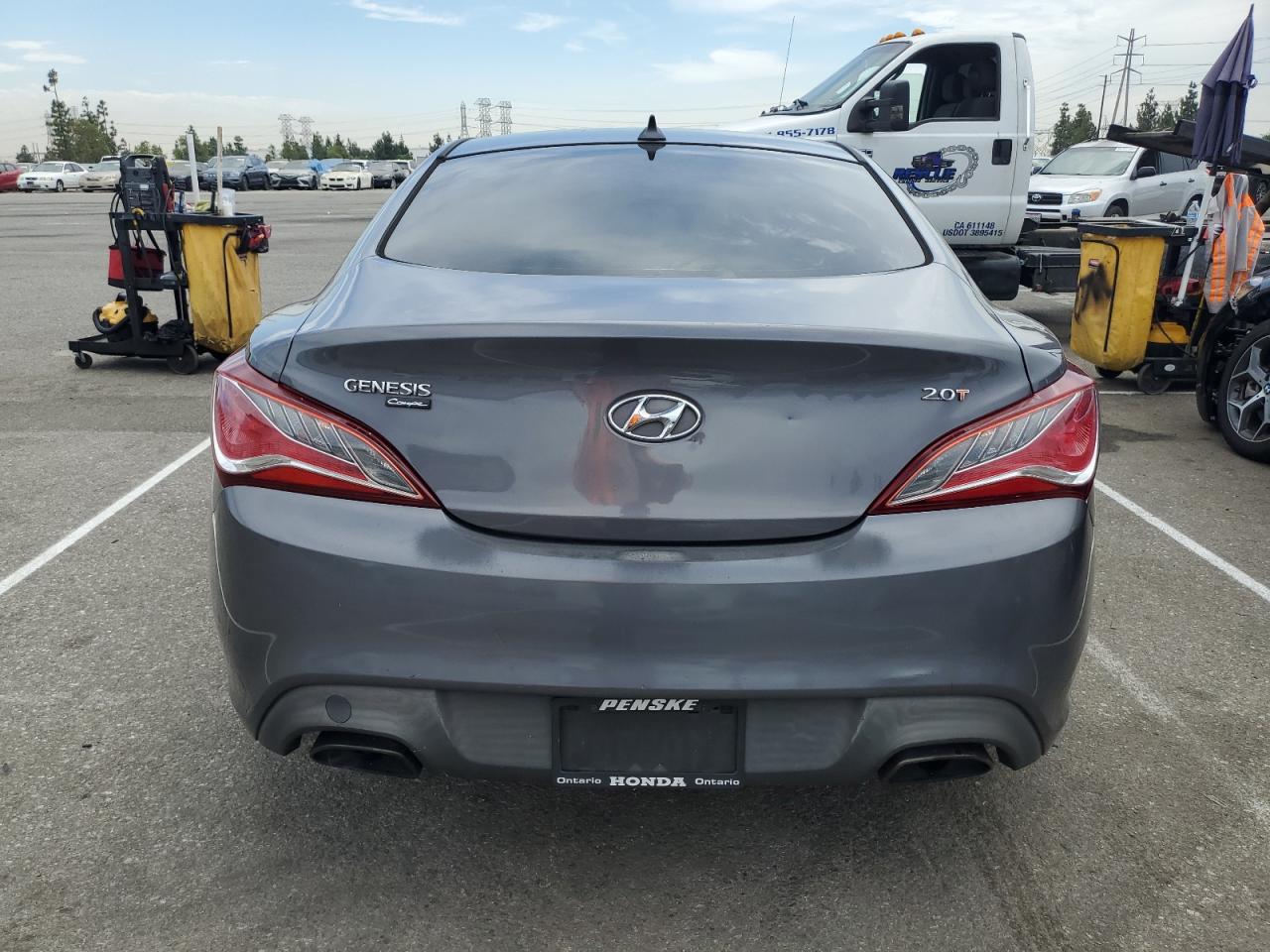 2014 Hyundai Genesis Coupe 2.0T VIN: KMHHT6KD1EU118521 Lot: 65863094