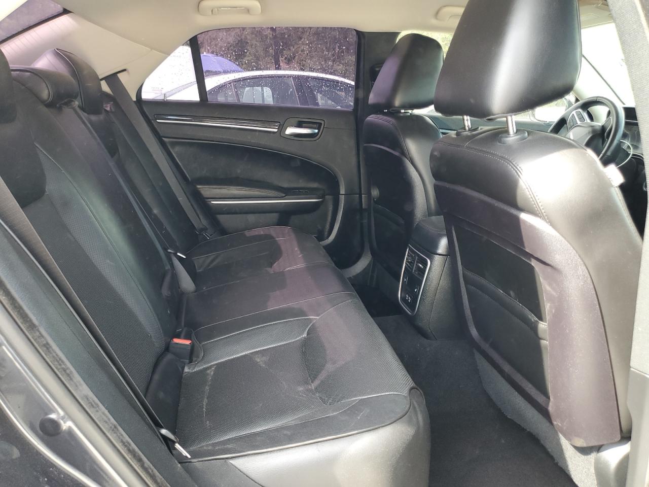 2019 Chrysler 300 Limited VIN: 2C3CCAEG0KH697480 Lot: 61566734