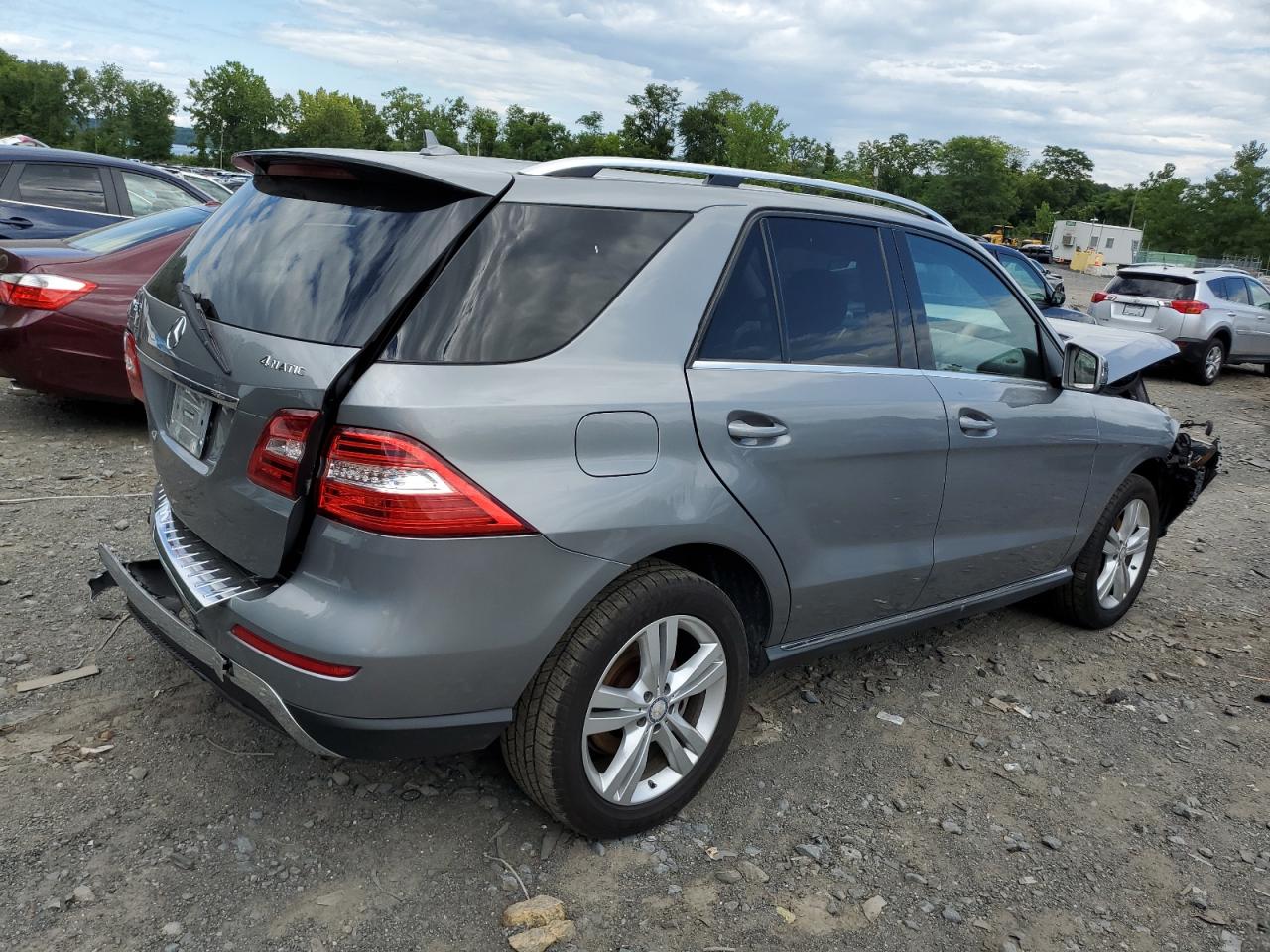 2015 Mercedes-Benz Ml 350 4Matic VIN: 4JGDA5HB5FA451053 Lot: 66749124