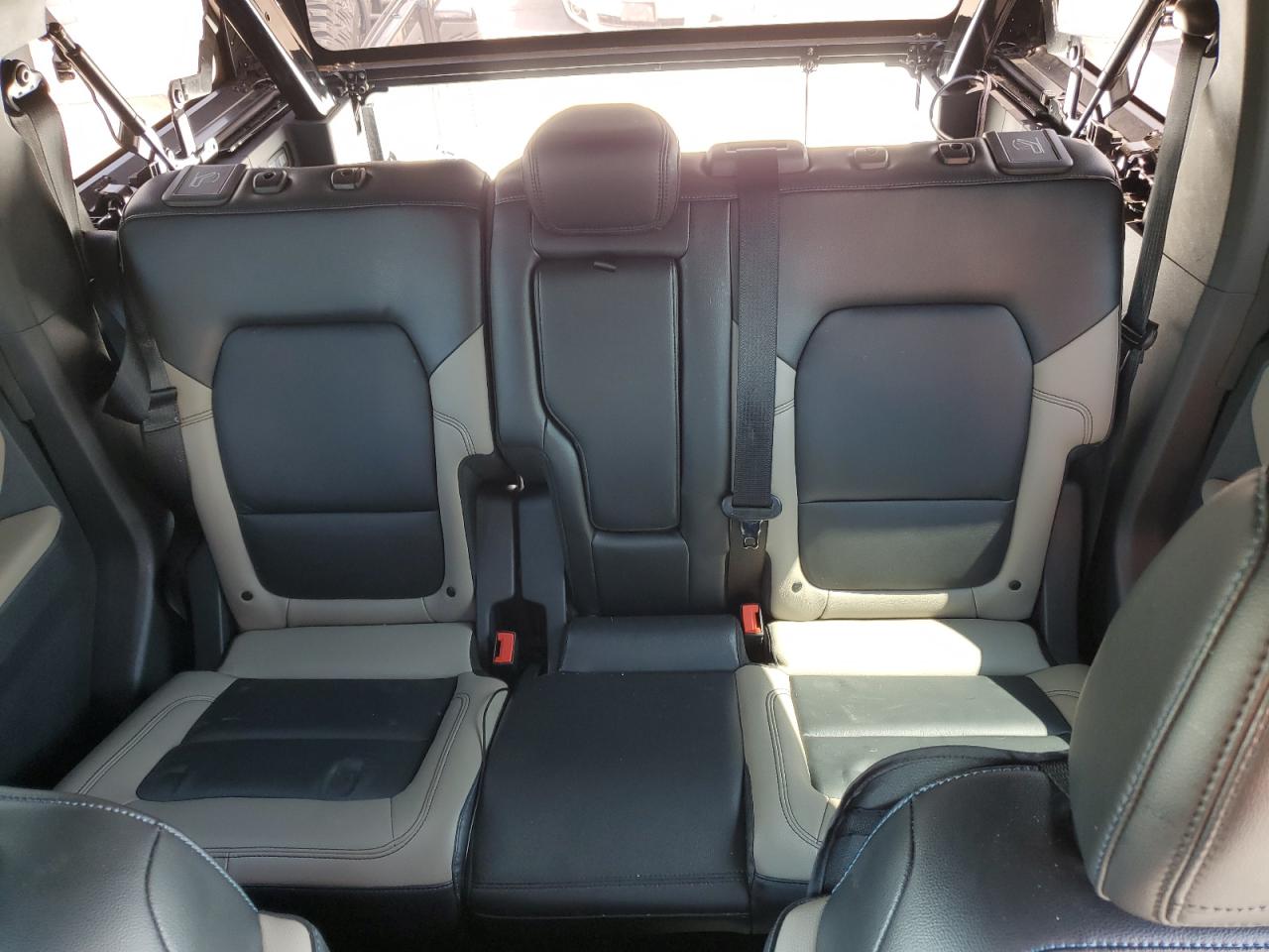 2023 Ford Bronco Base VIN: 1FMEE5DP5PLB83959 Lot: 68481124