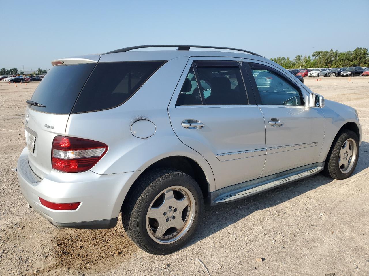 2011 Mercedes-Benz Ml 350 4Matic VIN: 4JGBB8GB0BA646110 Lot: 66298924