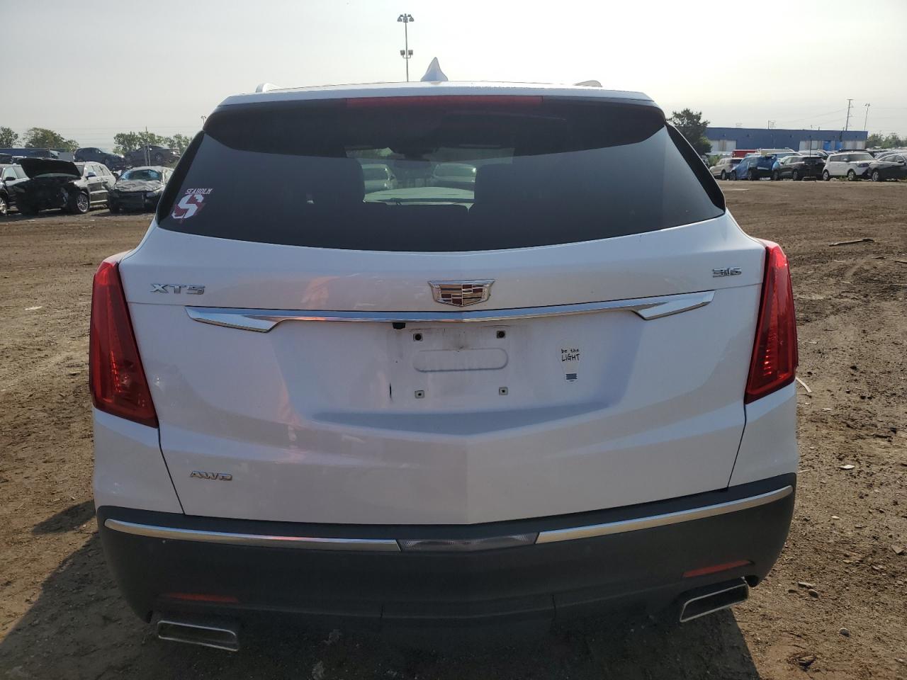 2017 Cadillac Xt5 Luxury VIN: 1GYKNDRSXHZ305755 Lot: 68455864