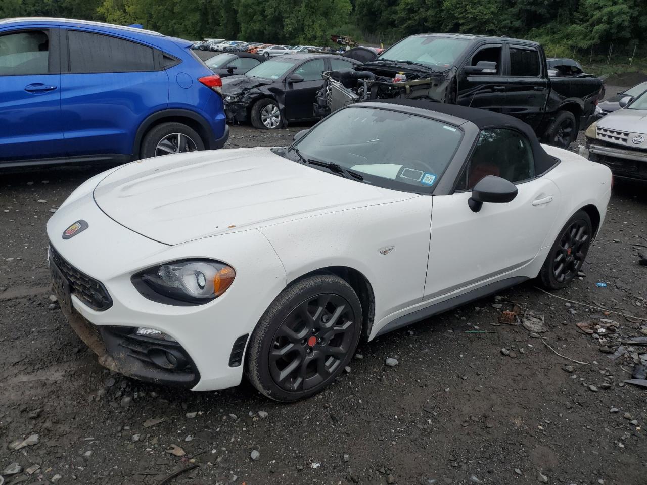 JC1NFAEK0J0139791 2018 Fiat 124 Spider Classica 2018 Fiat 124 Spider Classica VIN: JC1NFAEK0J0139791 Lot: 66230134
