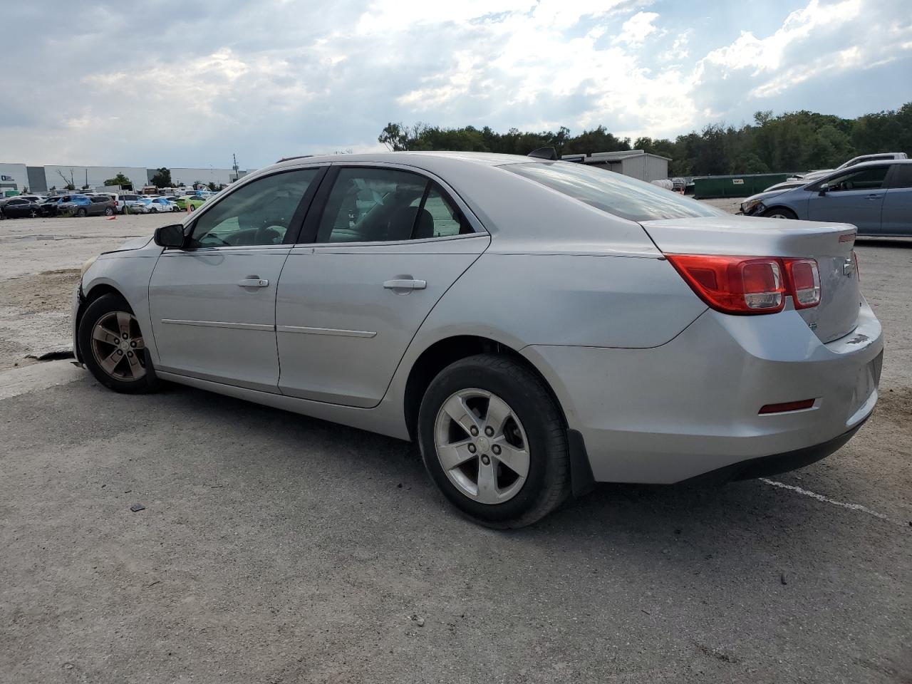2014 Chevrolet Malibu - Image 2