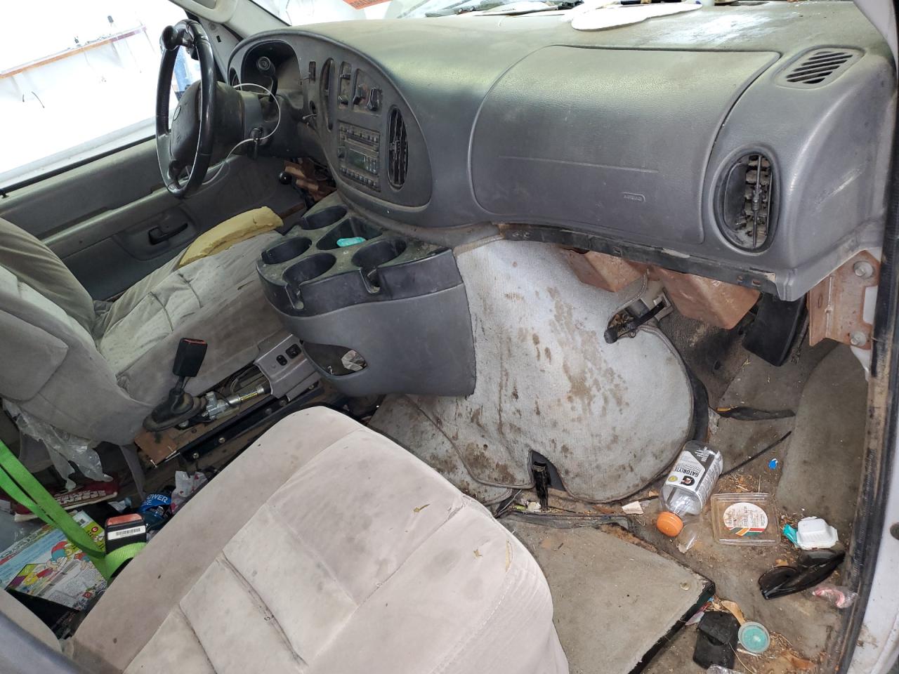 2006 Ford Econoline E250 Van VIN: 1FDNE24L26DB18636 Lot: 65471384